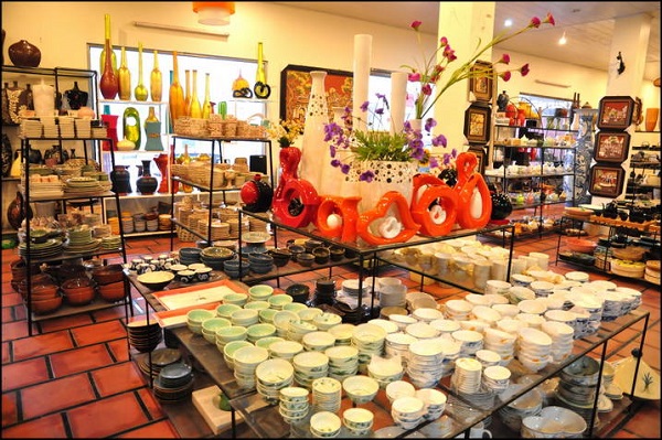 Gốm sứ Minh Sơn là một trong những địa chỉ chuyên về gốm sứ được nhiều người dùng yêu thích
