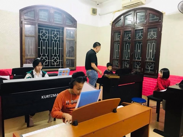 Trung tâm ATT Sài Gòn cung cấp các khóa học piano với phong cách đa dạng