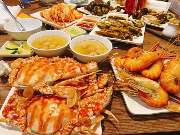 Top các nhà hàng hải sản tại Nghệ An ngon nổi tiếng và chất lượng với Buffet Hải Sản ChefDzung